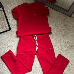 Figs scrubs pop red